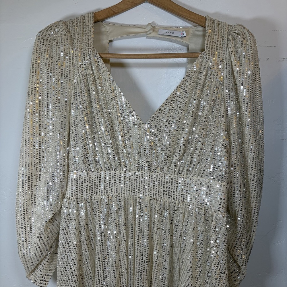 Lush Women's Champagne Gold Sequin V Neck Mini Dress Small Low Back Zipper Party